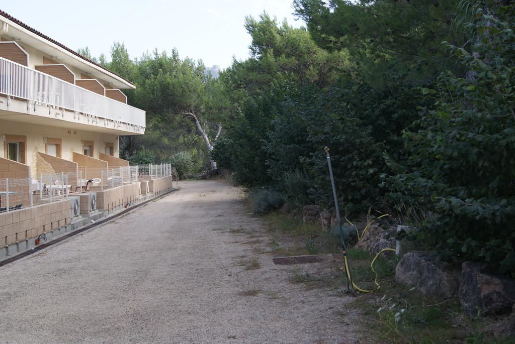 Appart'Hôtel Les Rochers Auriol Exterior foto