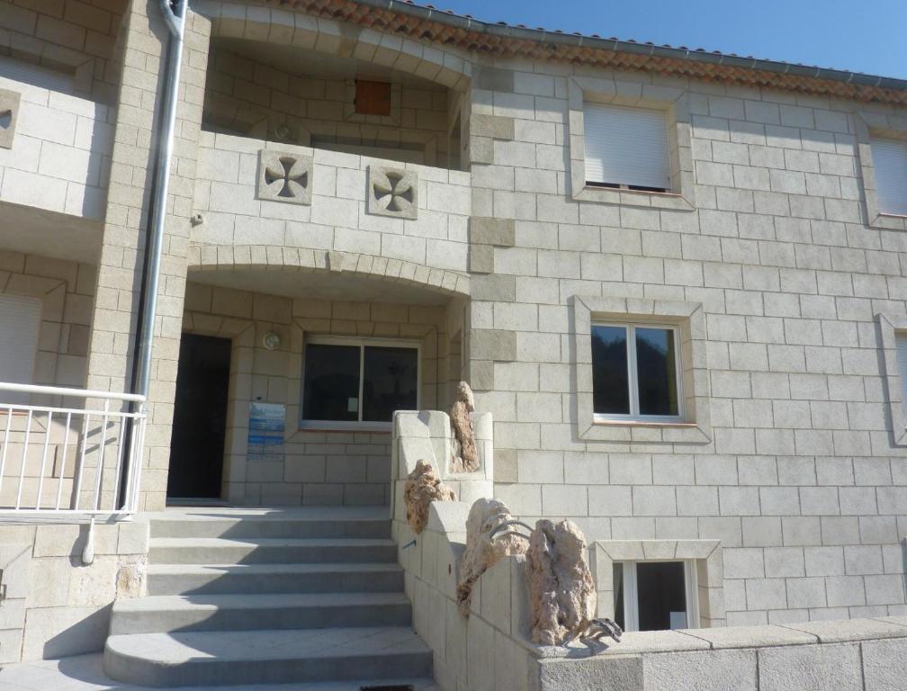 Appart'Hôtel Les Rochers Auriol Exterior foto